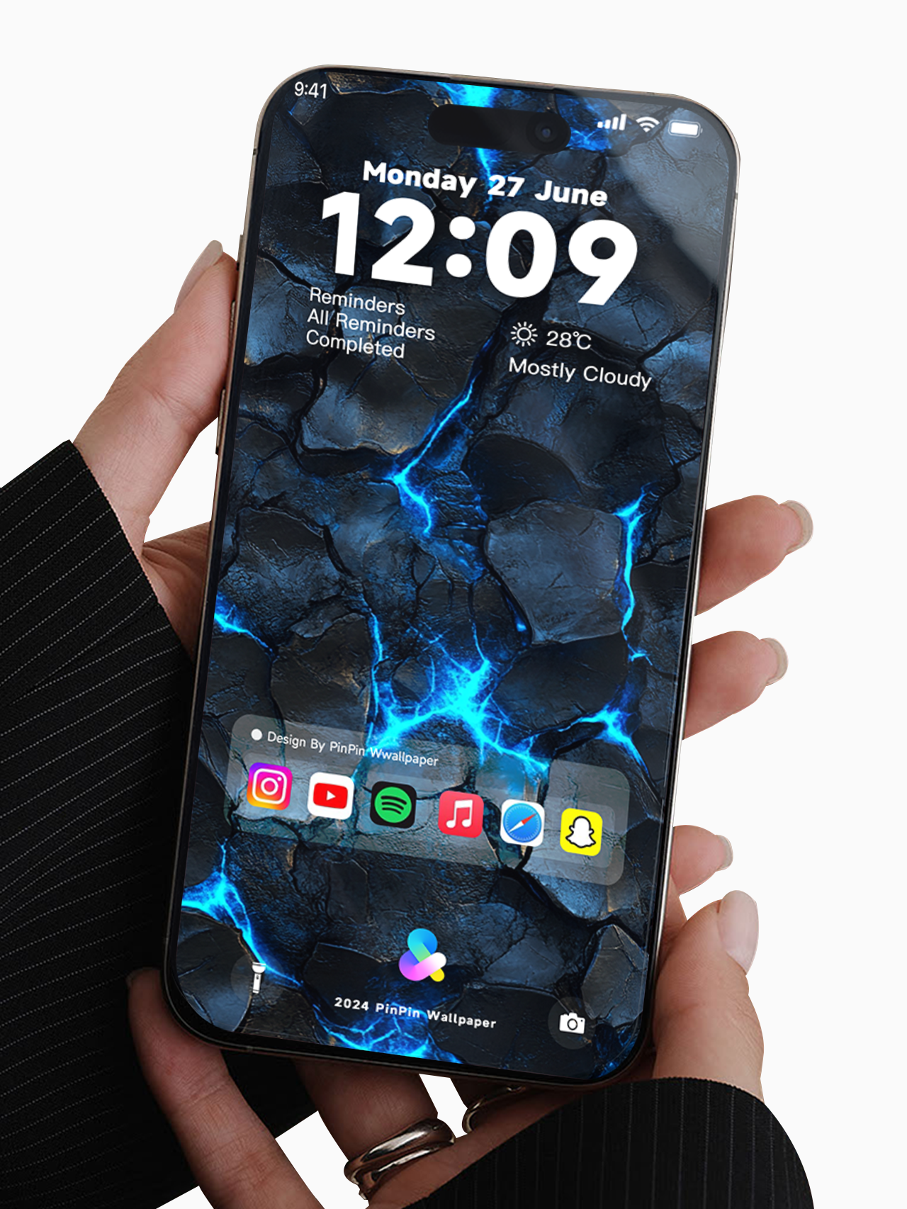 4K HD Phone Wallpaper Background -Blue-black abstract ice crack for iPhone and Android