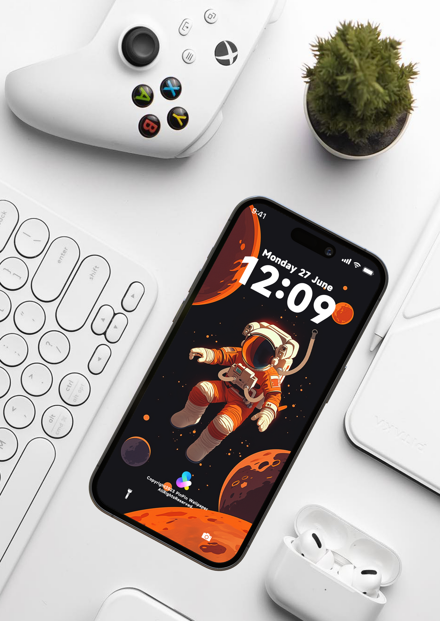 4K HD 壁紙の背景 - 宇宙飛行士 - iPhone と Android 用のかわいい男の子