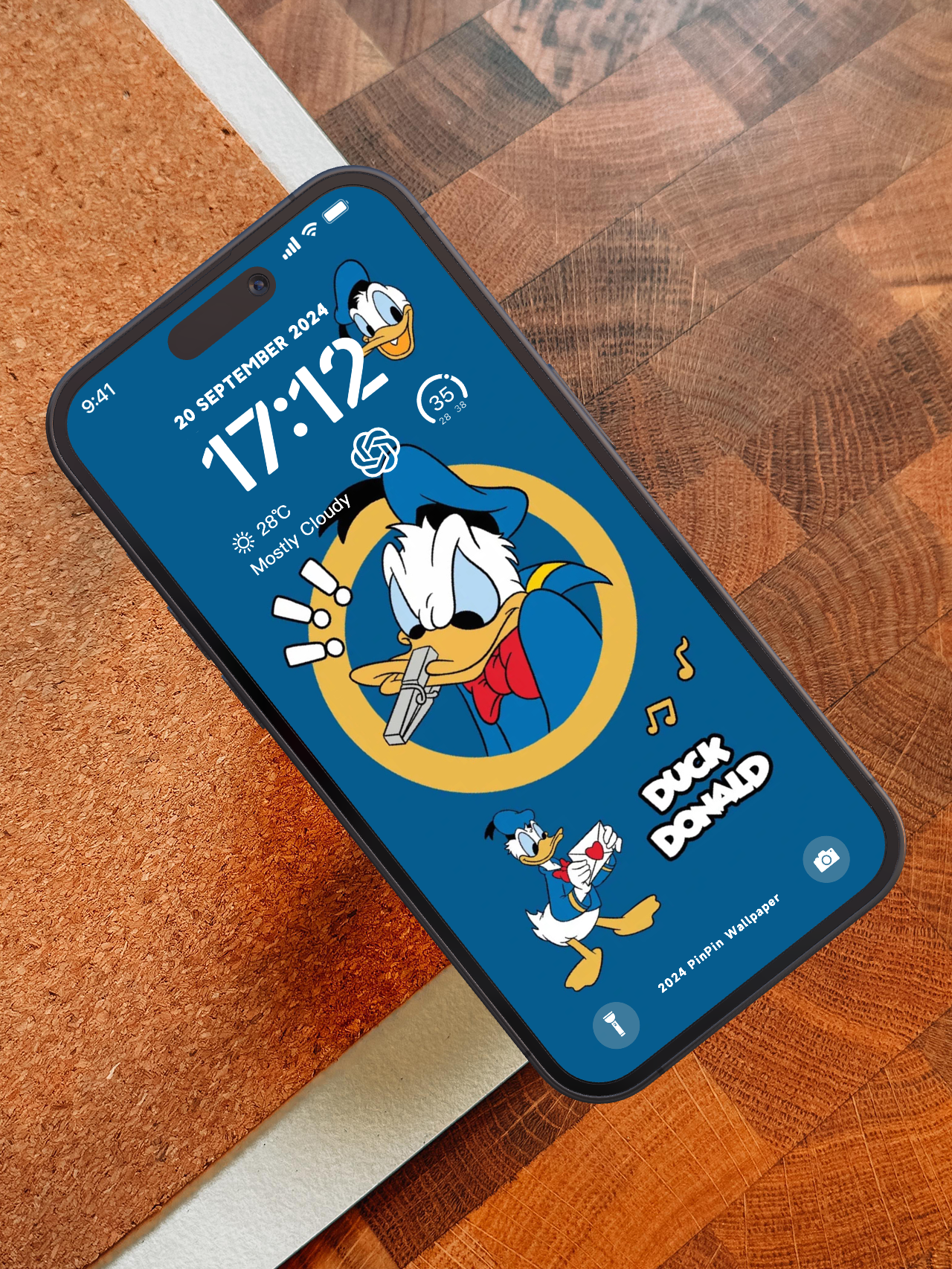 4K HD Phone Wallpaper Background - DUCK DONALD for iPhone and Android