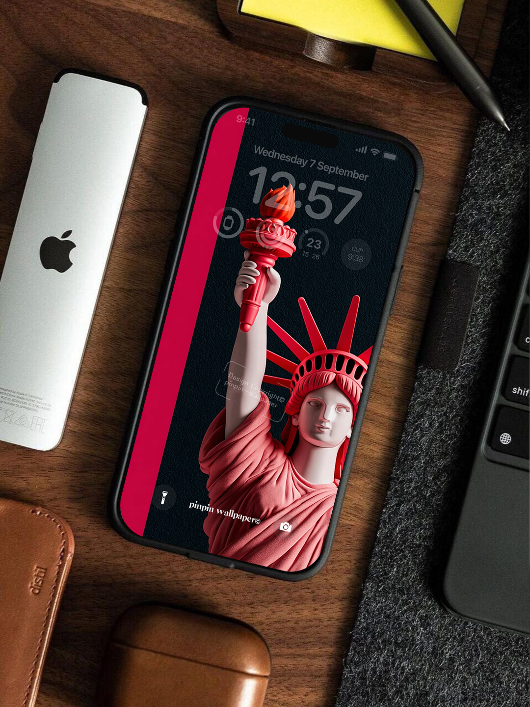 4K HD Phone Wallpaper Background - NO.6224 Minimalist Gradient Style Statue of Liberty wallpapers for iPhone and Android