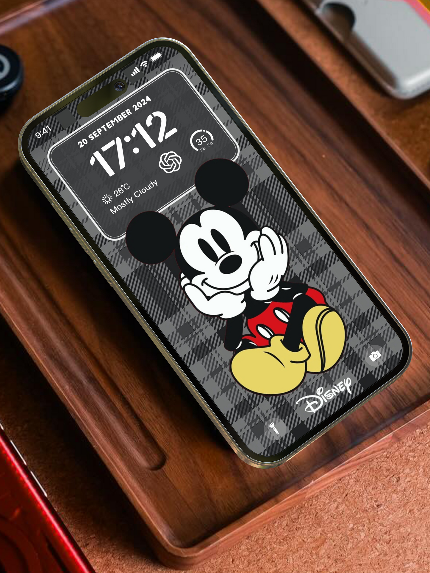 4K HD Phone Wallpaper Background - Lovely Mickey for iPhone and Android