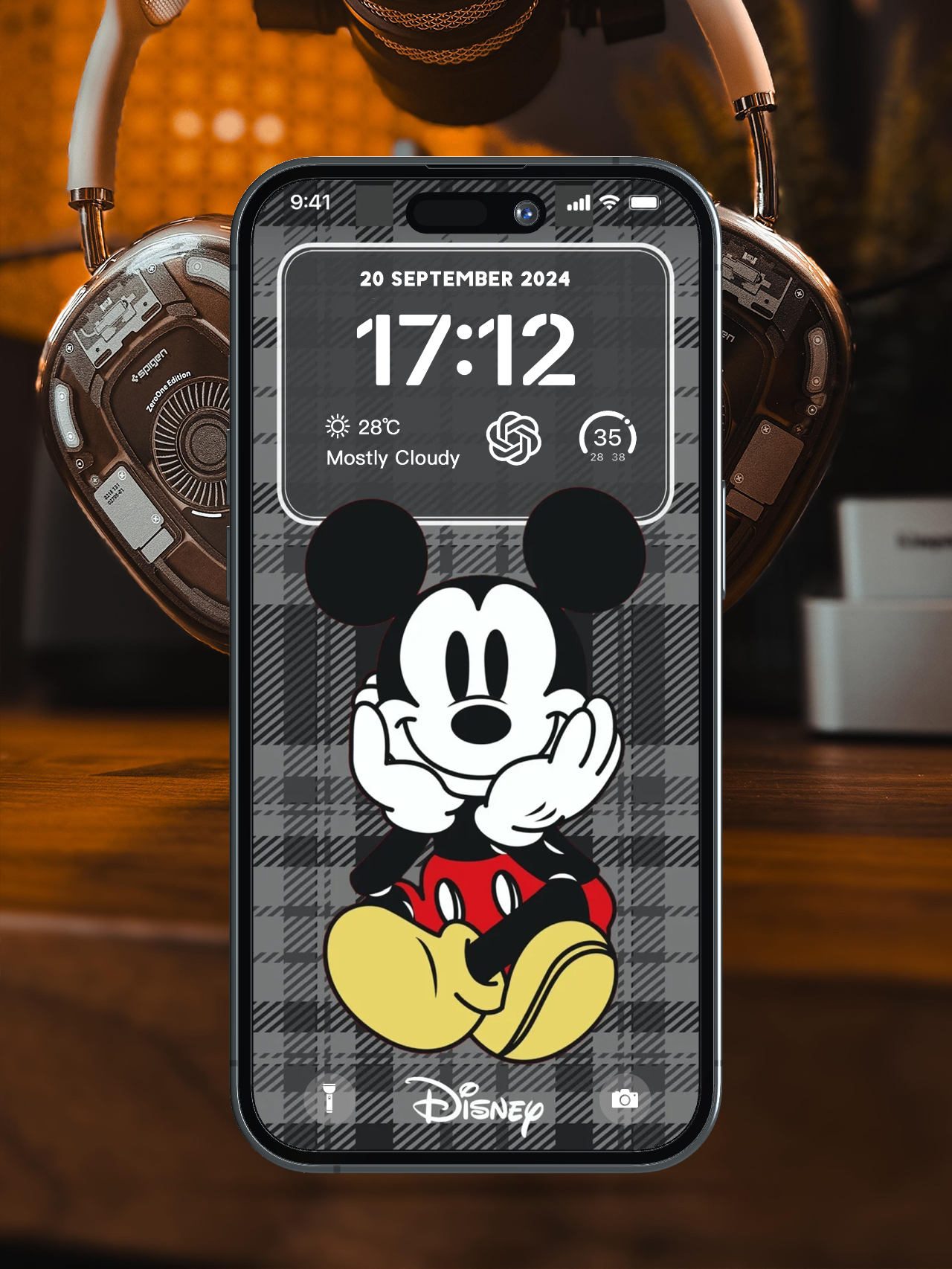 4K HD Phone Wallpaper Background - Lovely Mickey for iPhone and Android